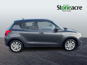 Used Suzuki Swift 2023 for sale - 76728698: Photo