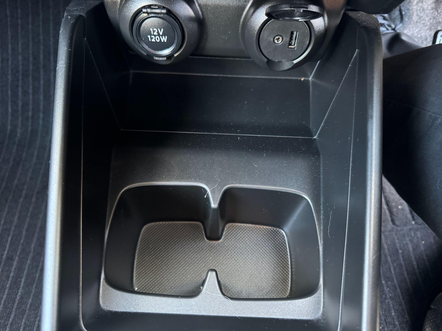 Used Suzuki Swift 2023 for sale - 77163352: Photo 15