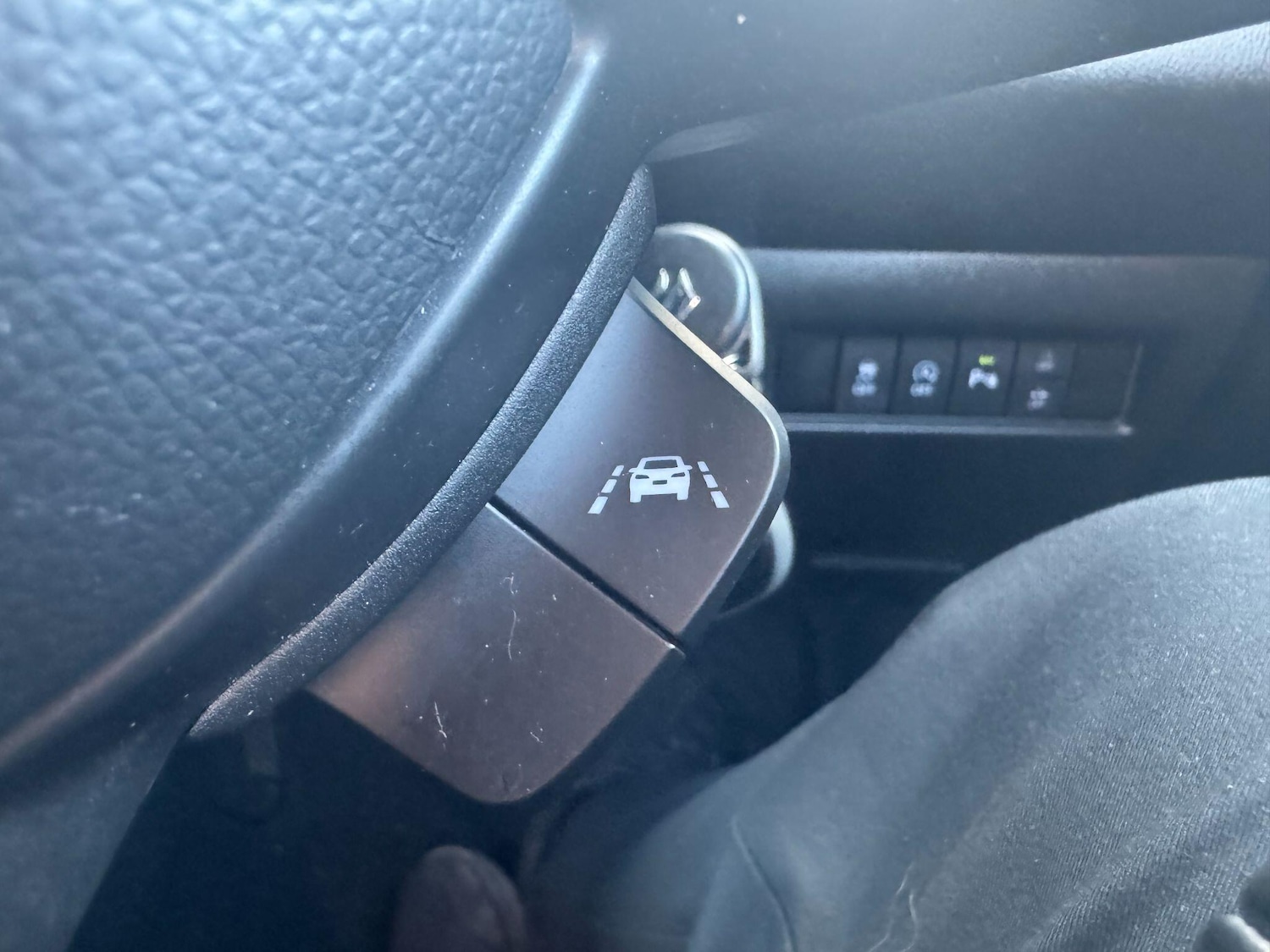 Used Suzuki Swift 2023 for sale - 77163352: Photo 24