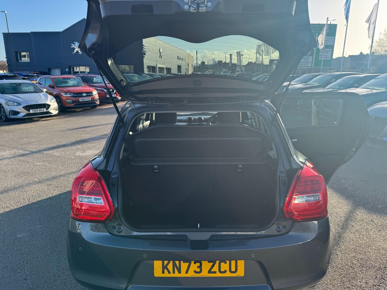 Used Suzuki Swift 2023 for sale - 77163352: Photo 33