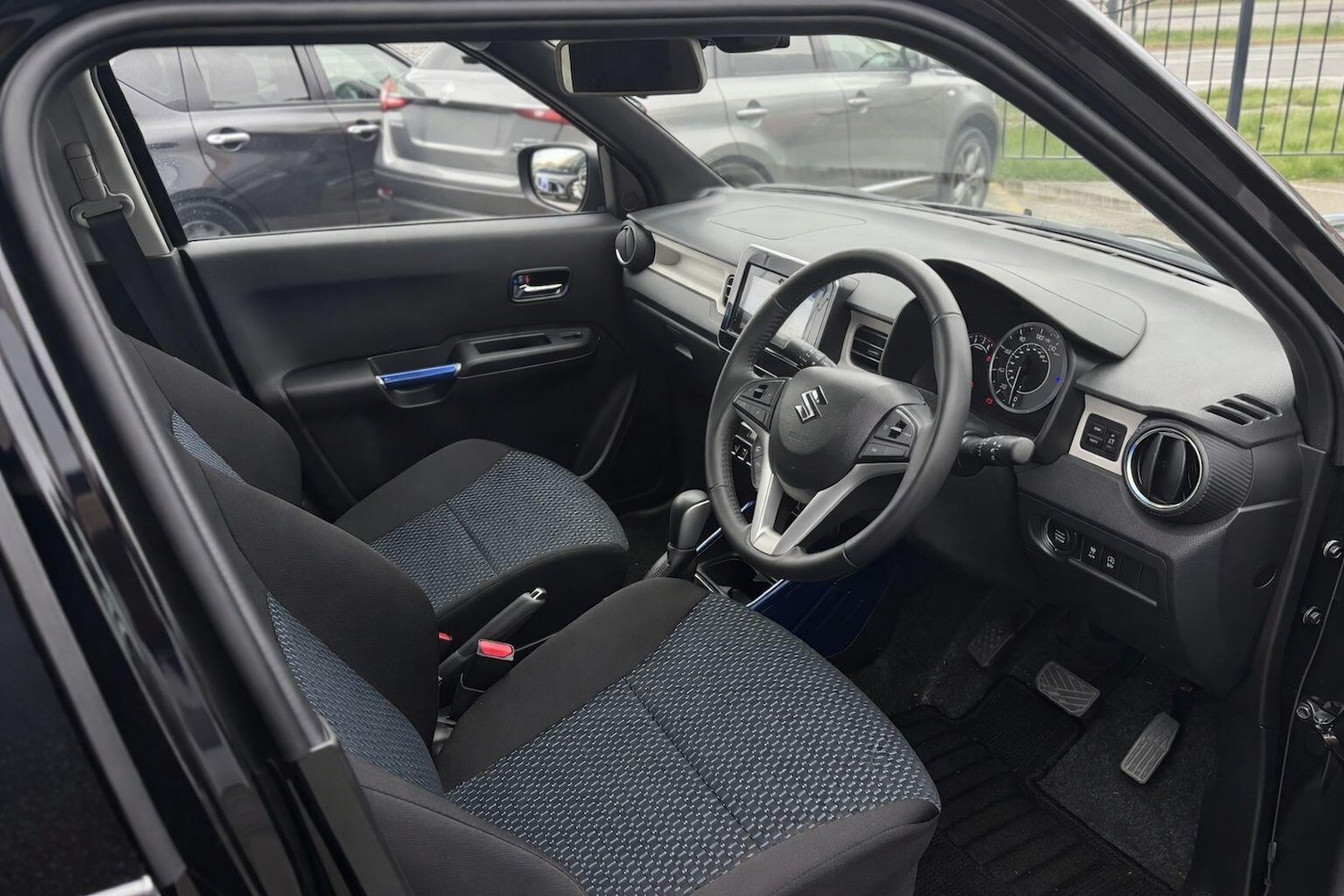 Used Suzuki Ignis for sale - 78185733: Photo 2