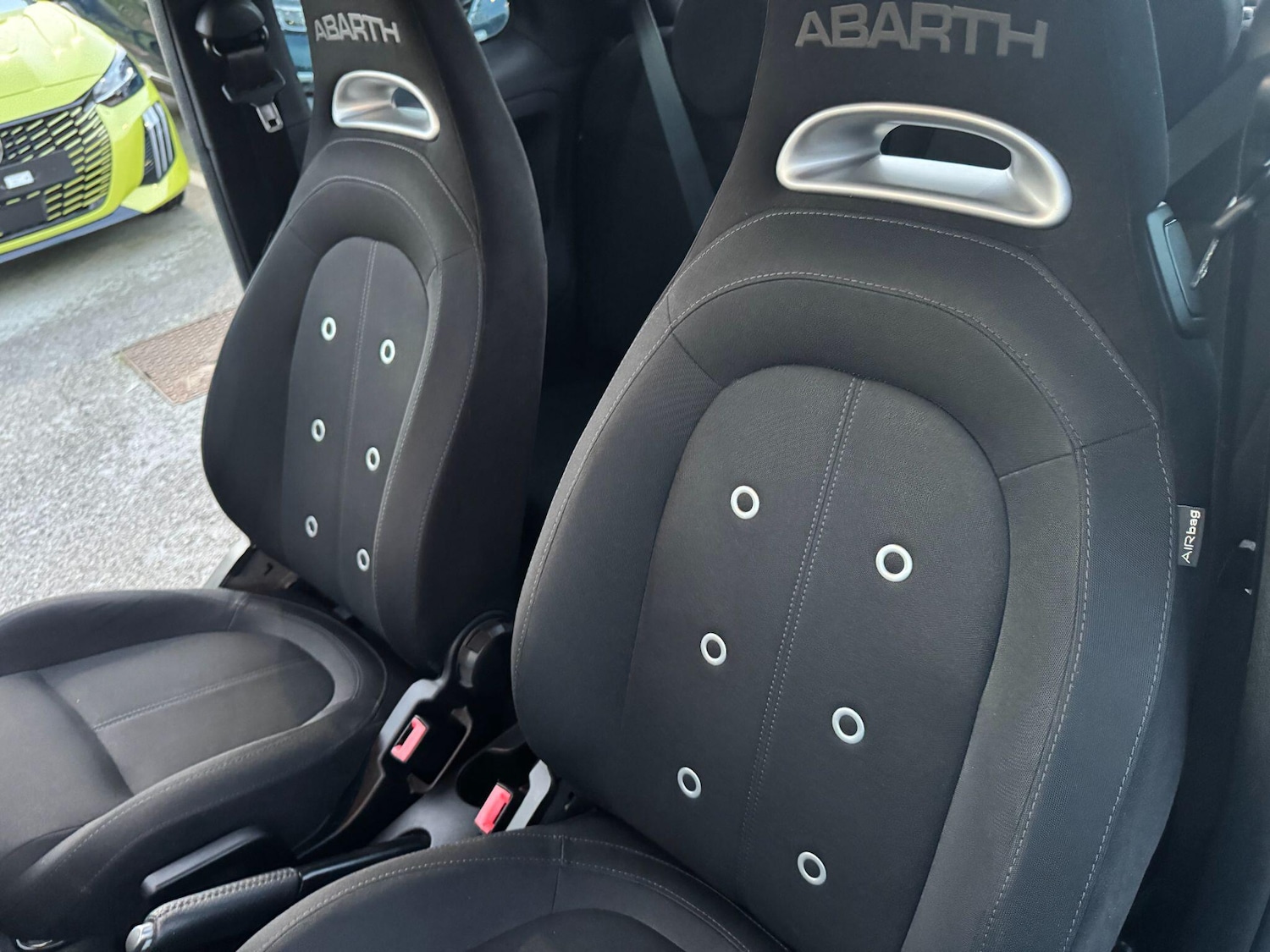 Used Abarth 595 2019 for sale - 76976704: Photo 25