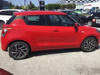 Used Suzuki Swift 2023 for sale - 78797239: Photo