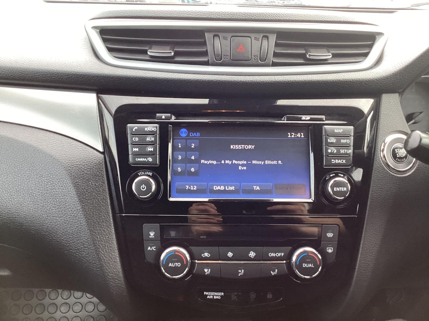 Used Nissan Qashqai 2017 for sale - 77646469: Photo 16