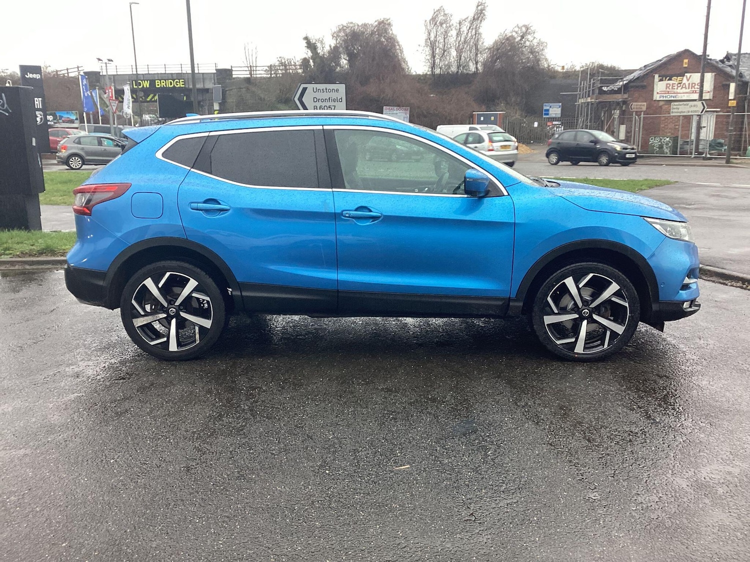 Used Nissan Qashqai 2017 for sale - 77646469: Photo 2