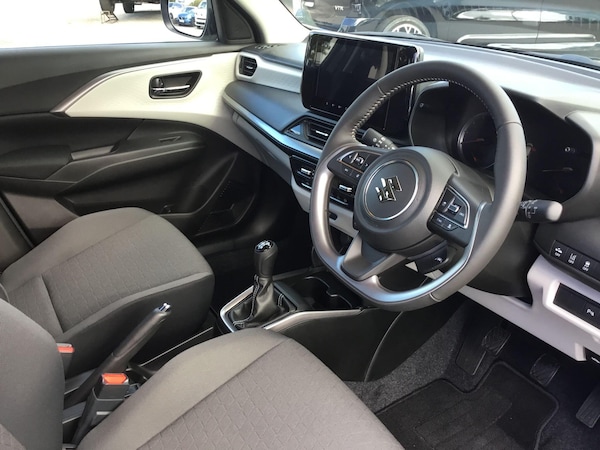 Used Suzuki Swift 2025 for sale - 76215174: Photo 12