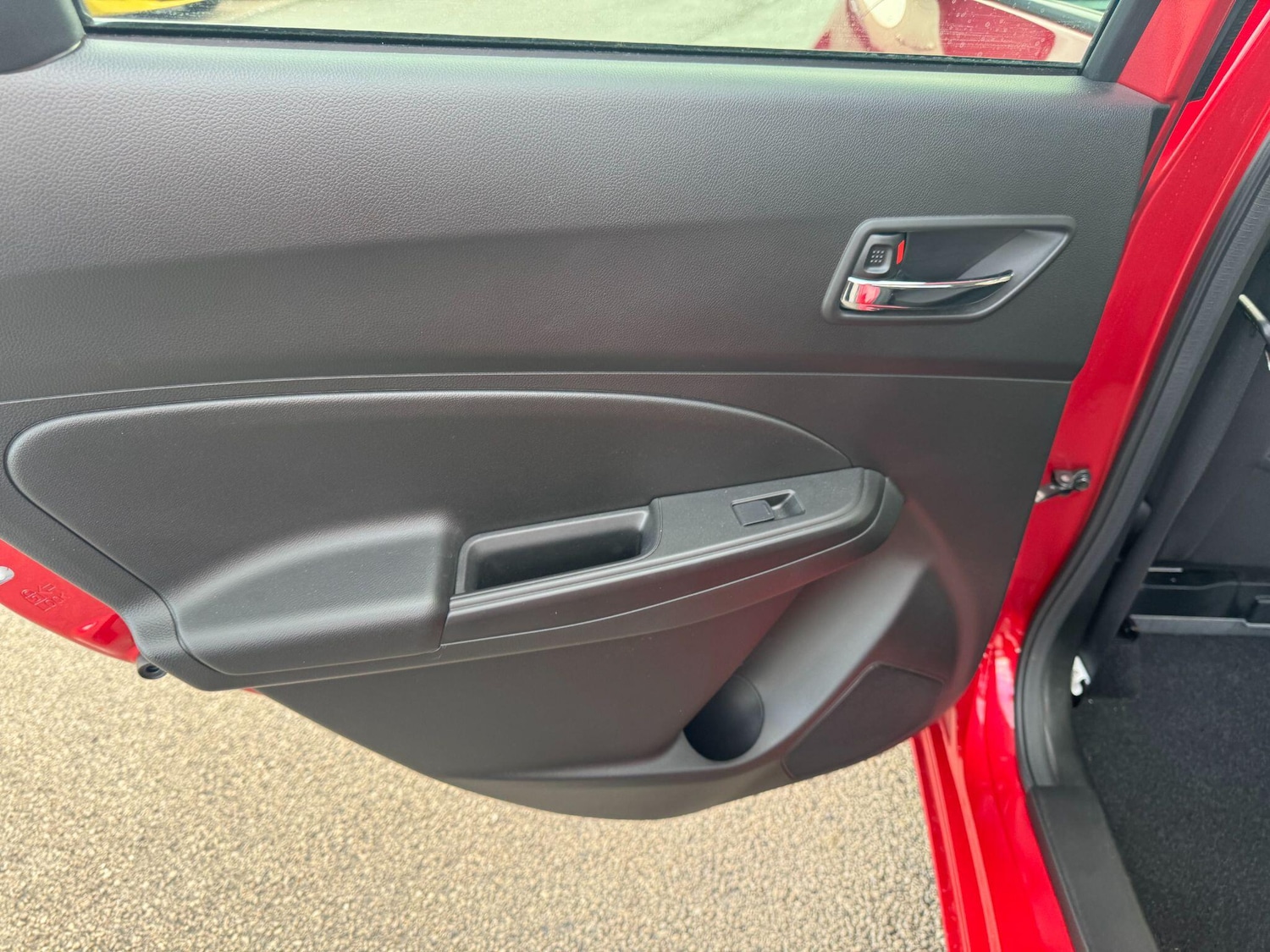 Used Suzuki Swift 2021 for sale - 76702489: Photo 40