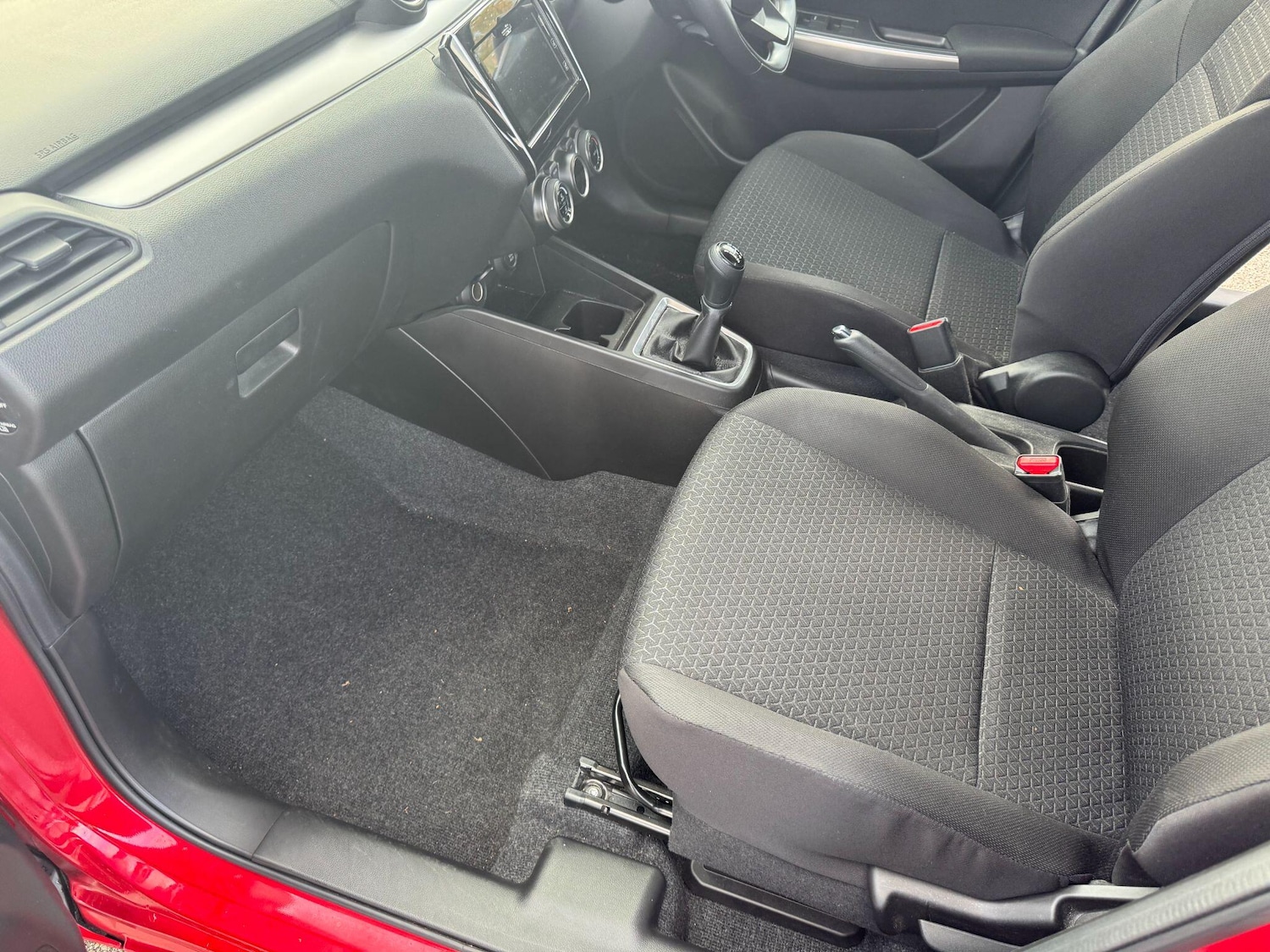 Used Suzuki Swift 2021 for sale - 76702489: Photo 44