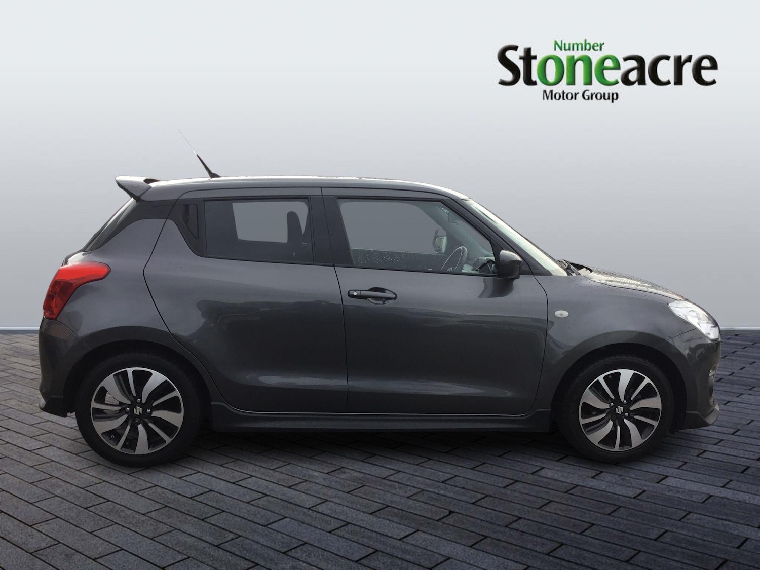 Used Suzuki Swift 2019 for sale - 76702218: Photo 4