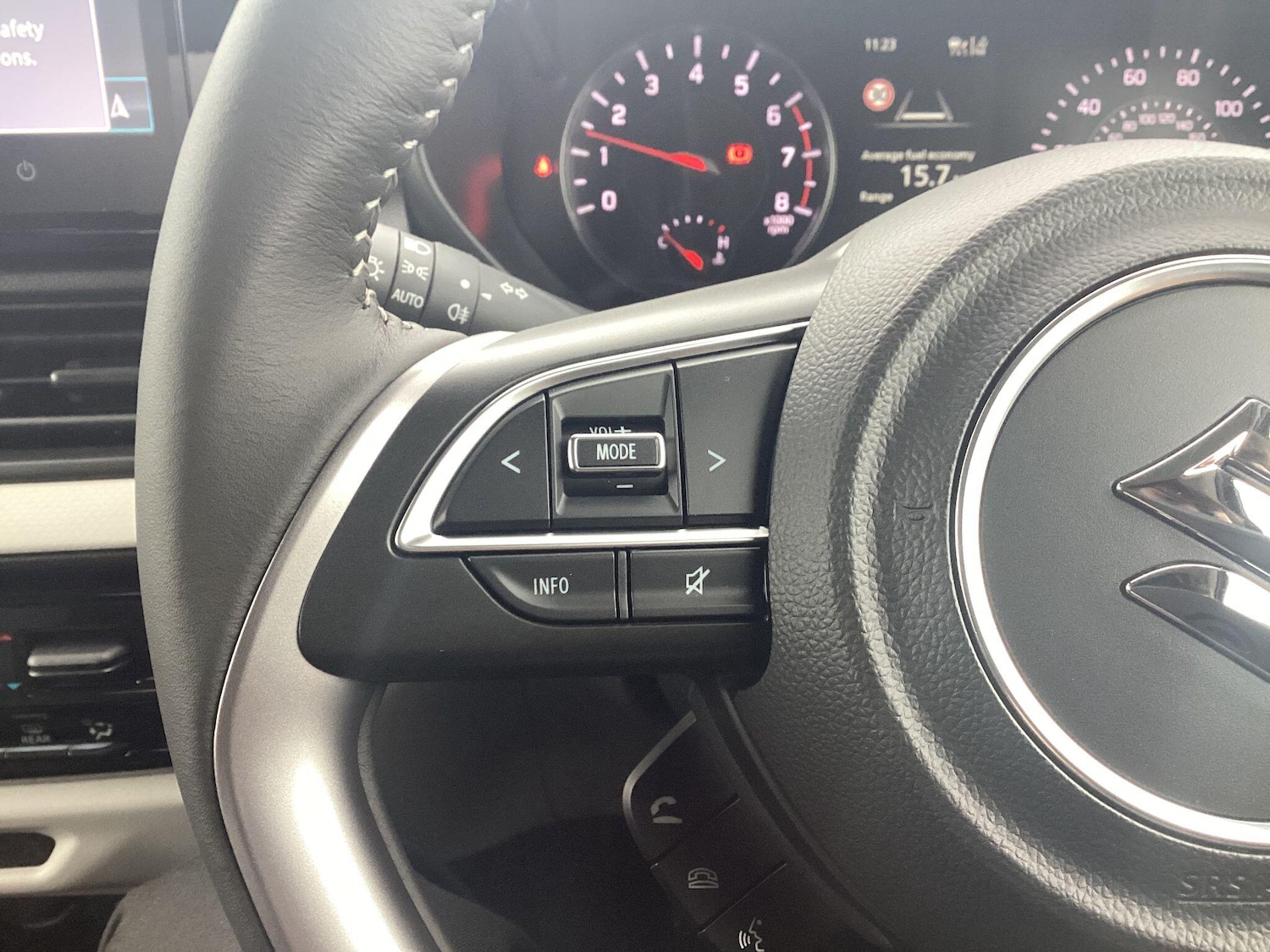 Used Suzuki Swift 2025 for sale - 77625125: Photo 13