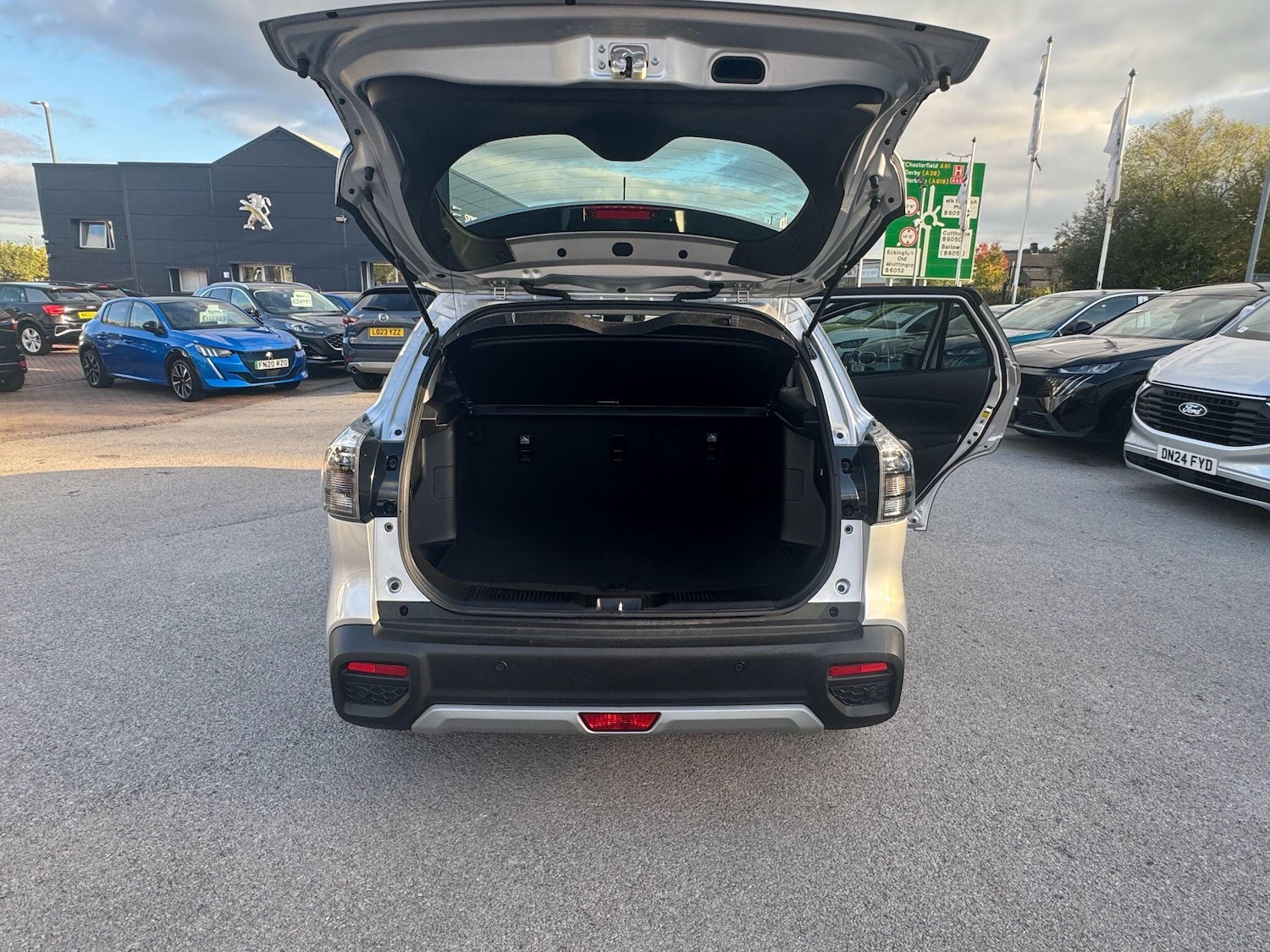 Used Suzuki SX4 S-Cross 2023 for sale - 76398334: Photo 35