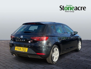Used SEAT Leon 2019 for sale - 78375839: Photo