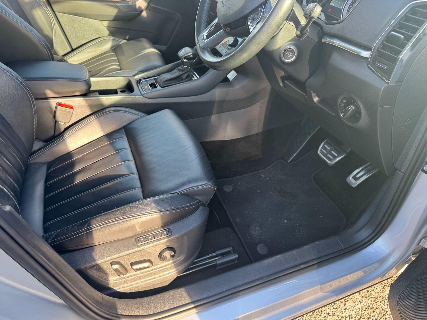 Used Skoda Karoq 2019 for sale - 76398953: Photo 14