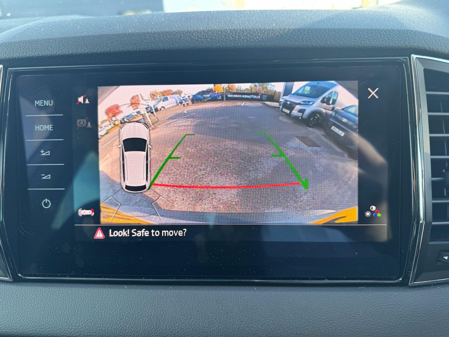 Used Skoda Karoq 2019 for sale - 76398953: Photo 31