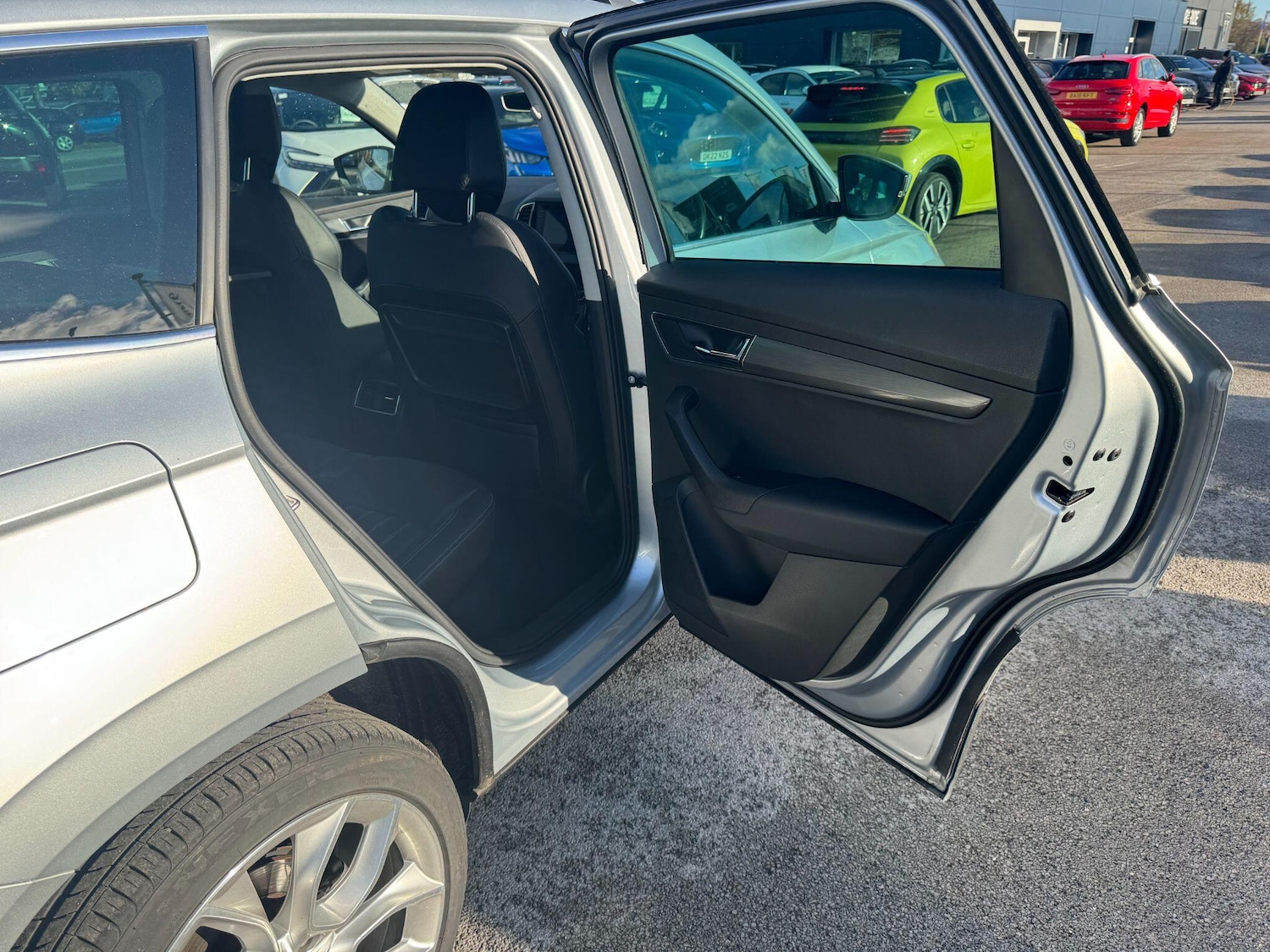 Used Skoda Karoq 2019 for sale - 76398953: Photo 41