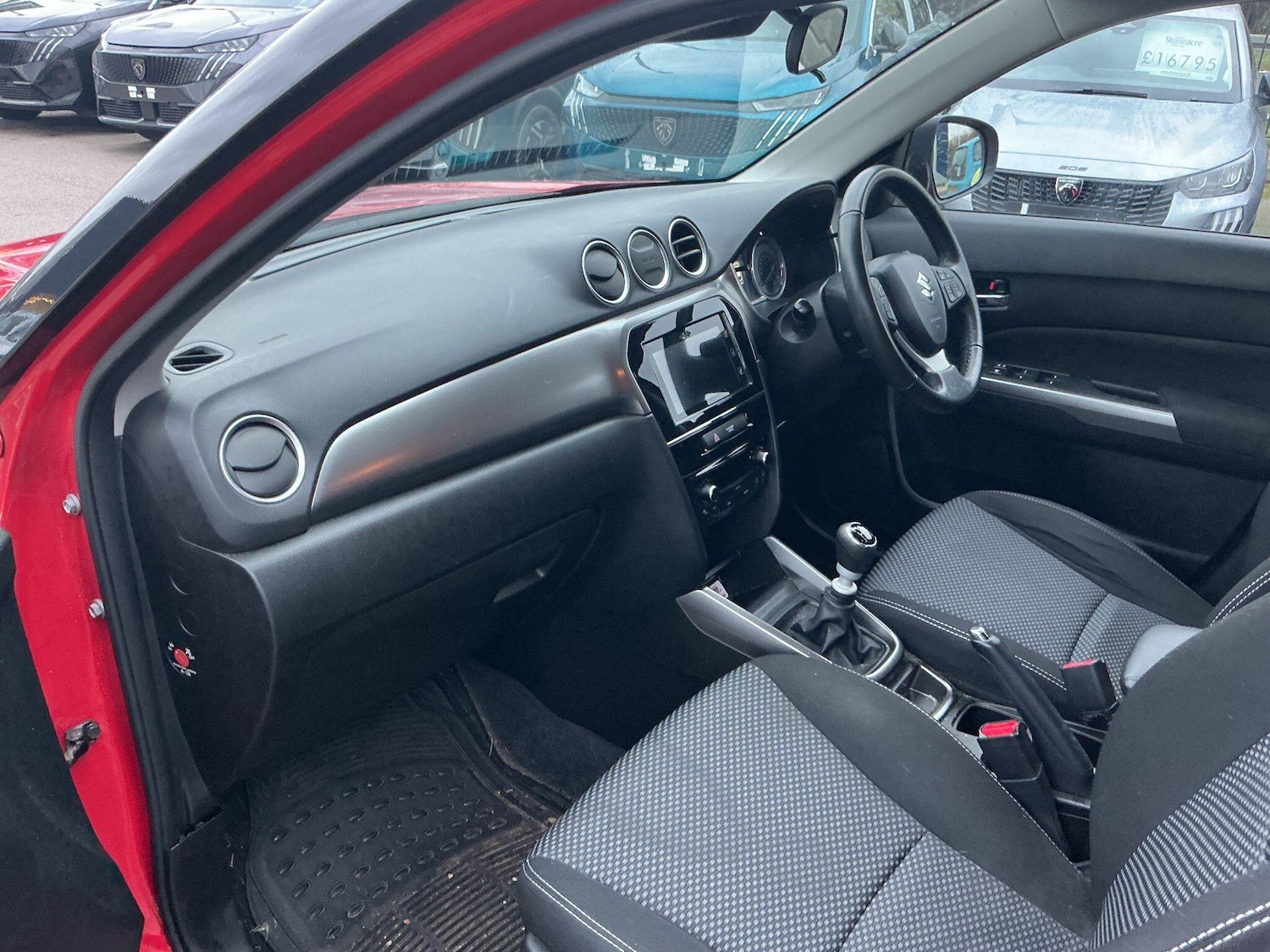 Used Suzuki Vitara 2022 for sale - 77040005: Photo 30