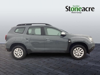 Used Dacia Duster 2023 for sale - 77710142: Photo