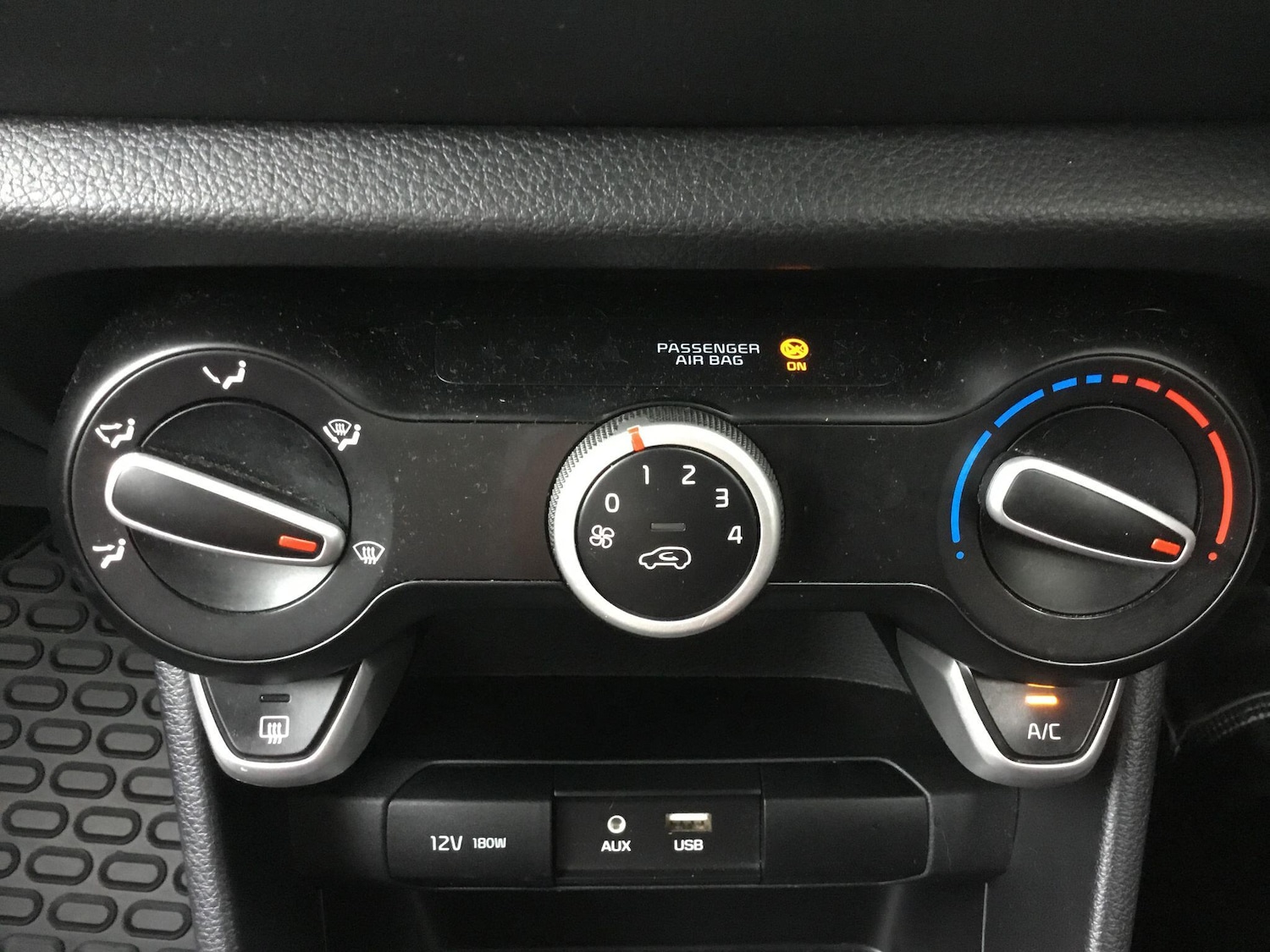 Used Kia Picanto 2018 for sale - 76832848: Photo 16