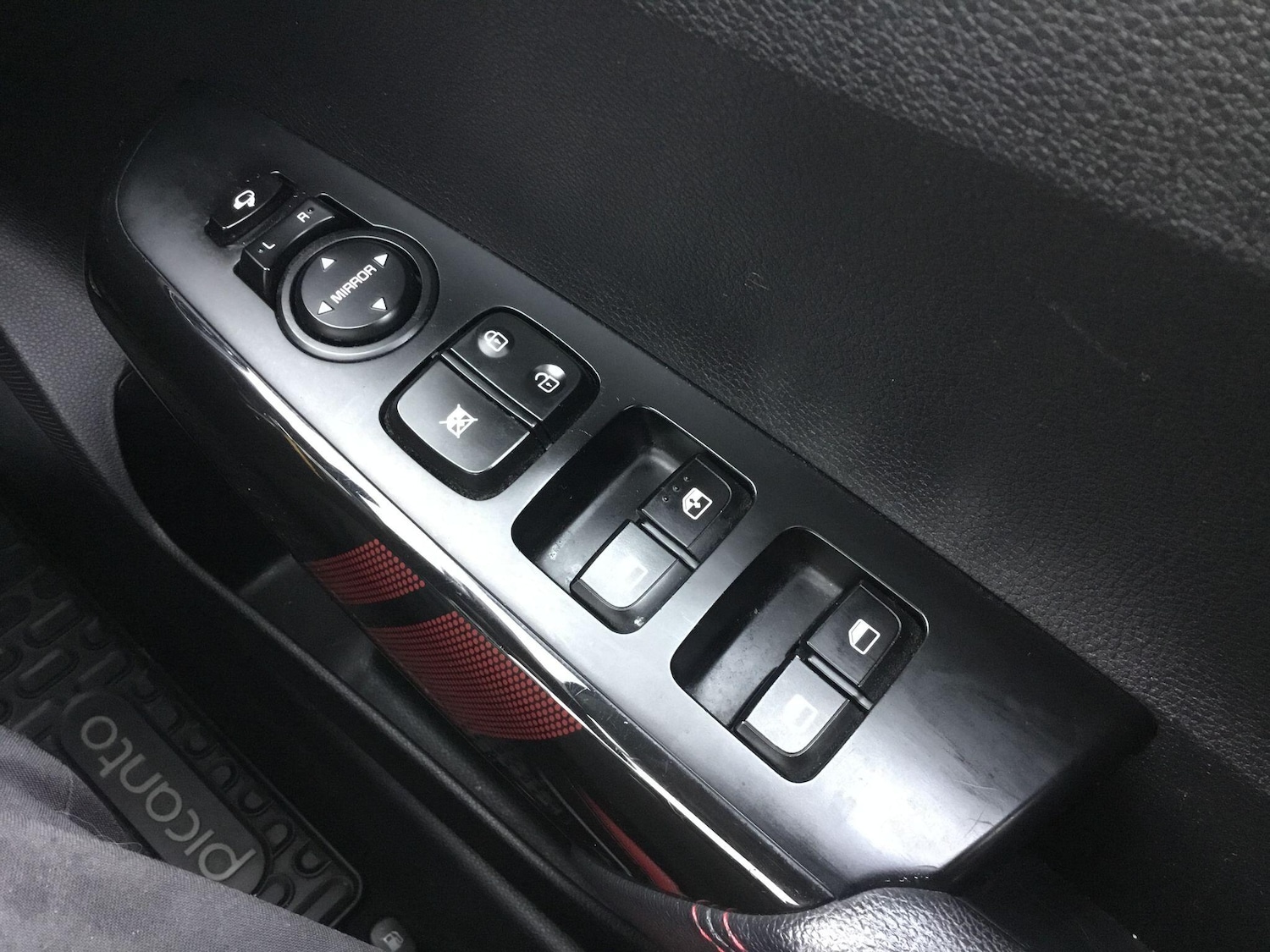 Used Kia Picanto 2018 for sale - 76832848: Photo 20