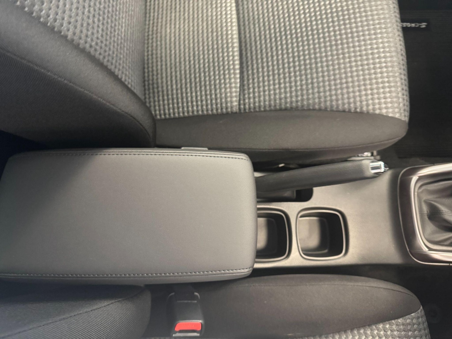 Used Suzuki SX4 S-Cross for sale - 77242726: Photo 11