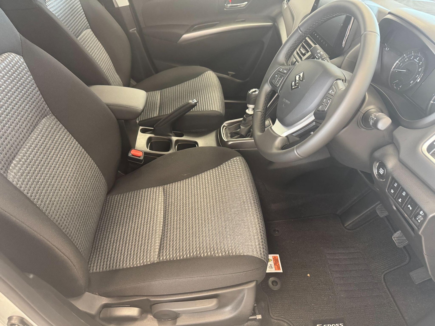 Used Suzuki SX4 S-Cross for sale - 77242726: Photo 9