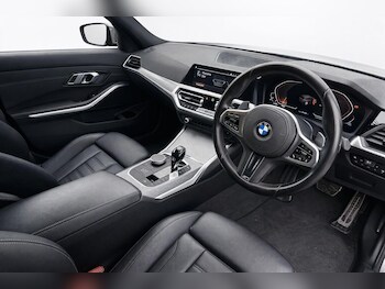 Used BMW 3 Series 2020 for sale - 77769279: Photo