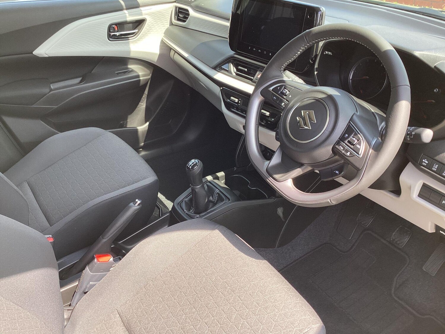 Used Suzuki Swift for sale - 77898244: Photo 11