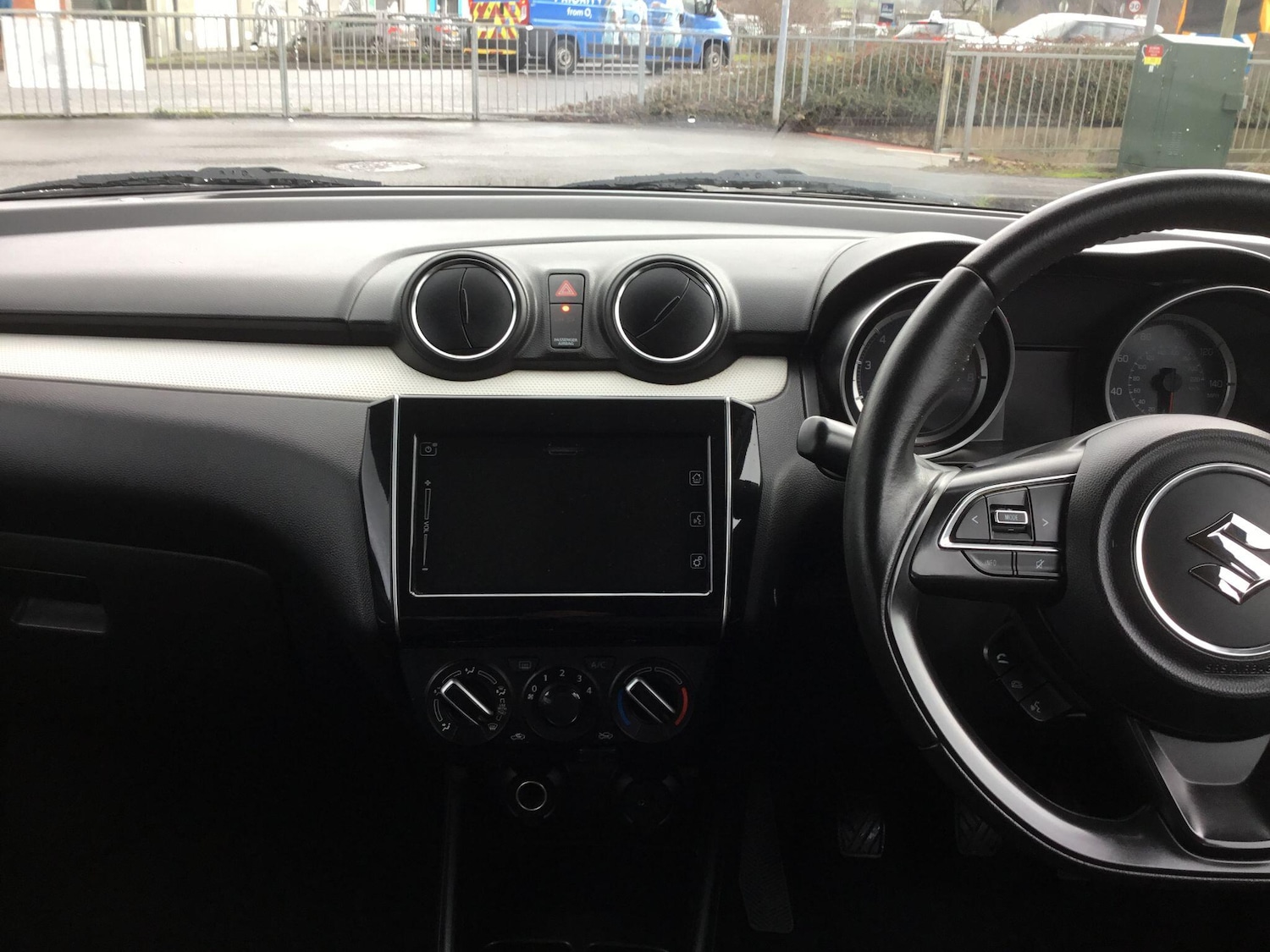 Used Suzuki Swift 2018 for sale - 77710051: Photo 21