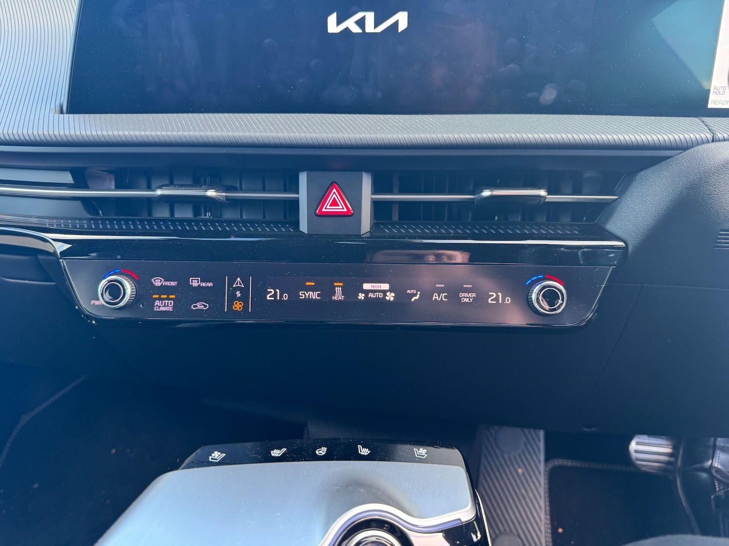 Used Kia EV6 2024 for sale - 76360329: Photo 18