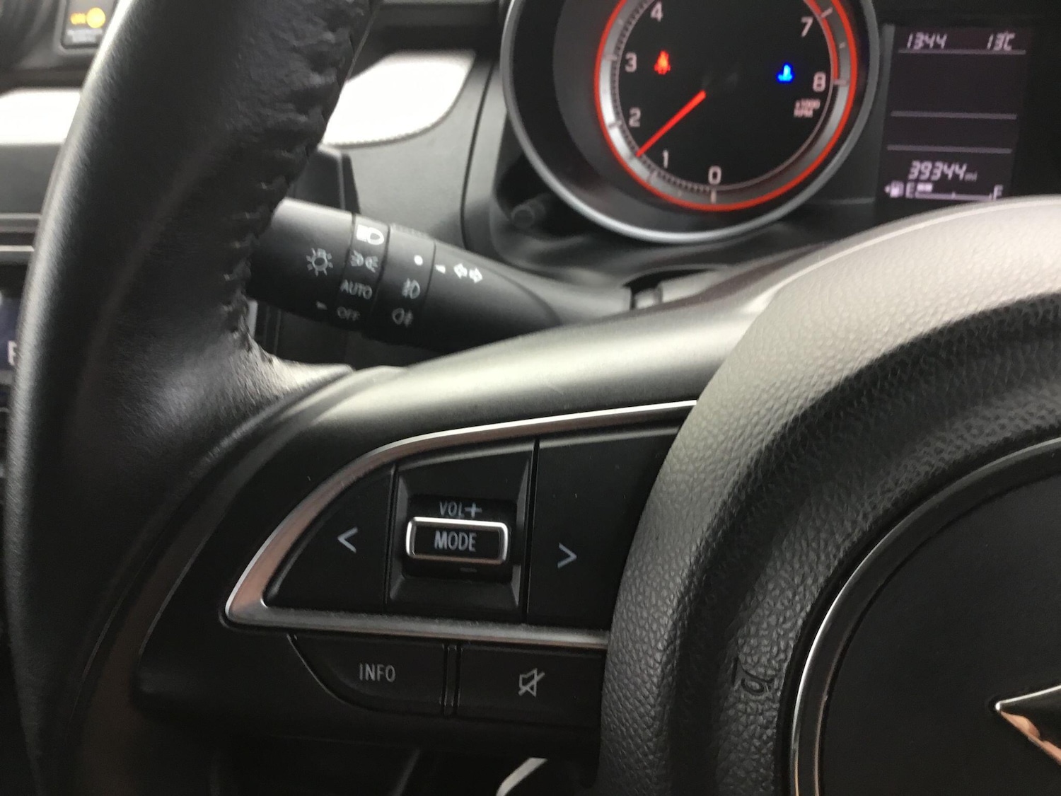 Used Suzuki Swift 2019 for sale - 76753102: Photo 21