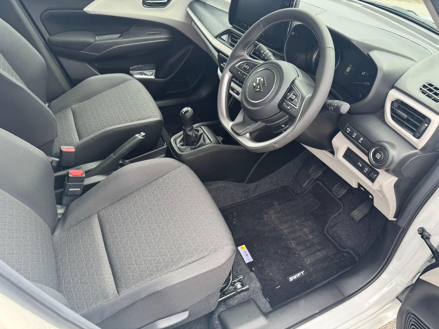 Used Suzuki Swift 2025 for sale - 76336793: Photo 12