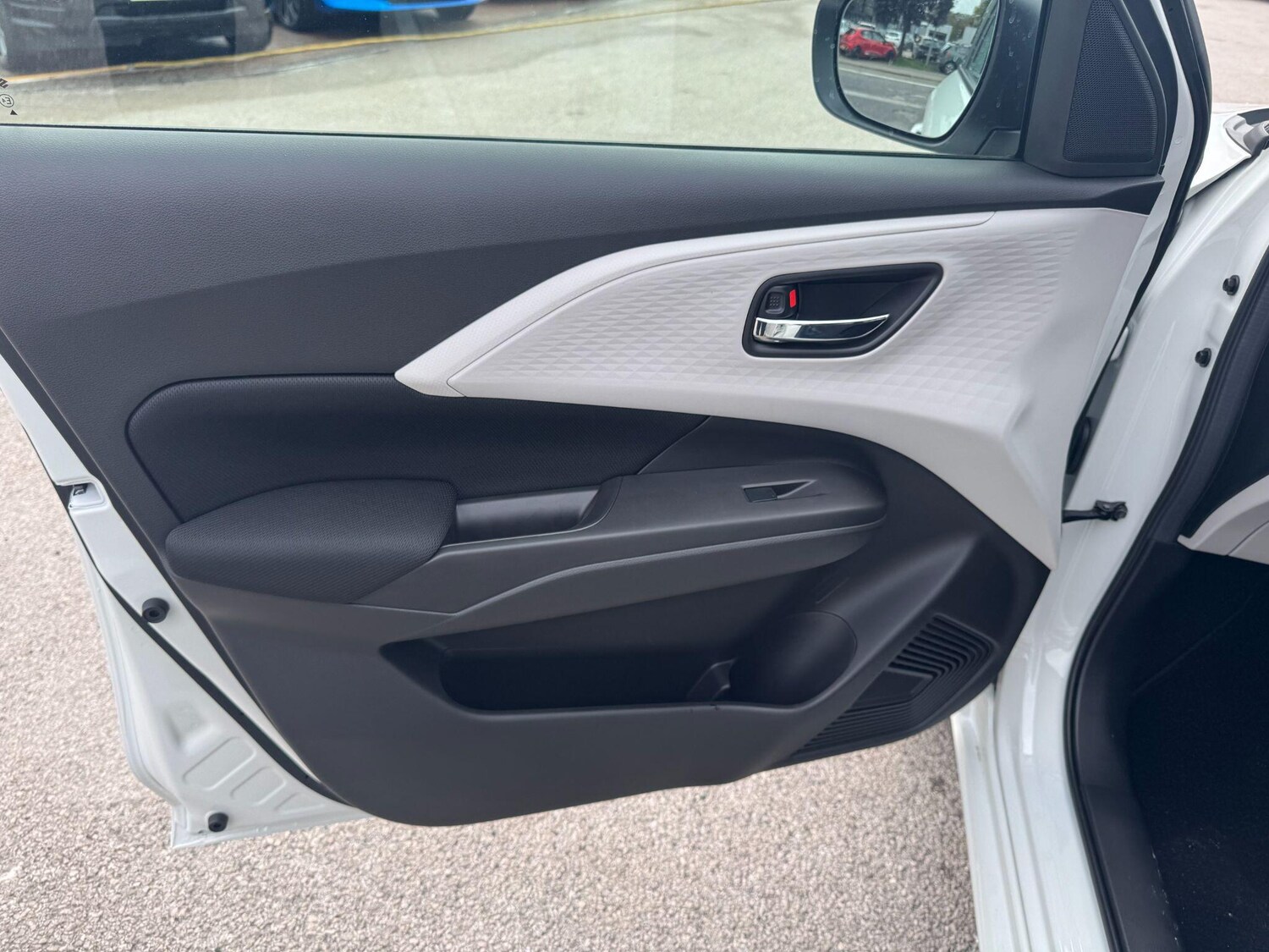 Used Suzuki Swift 2025 for sale - 76336793: Photo 42