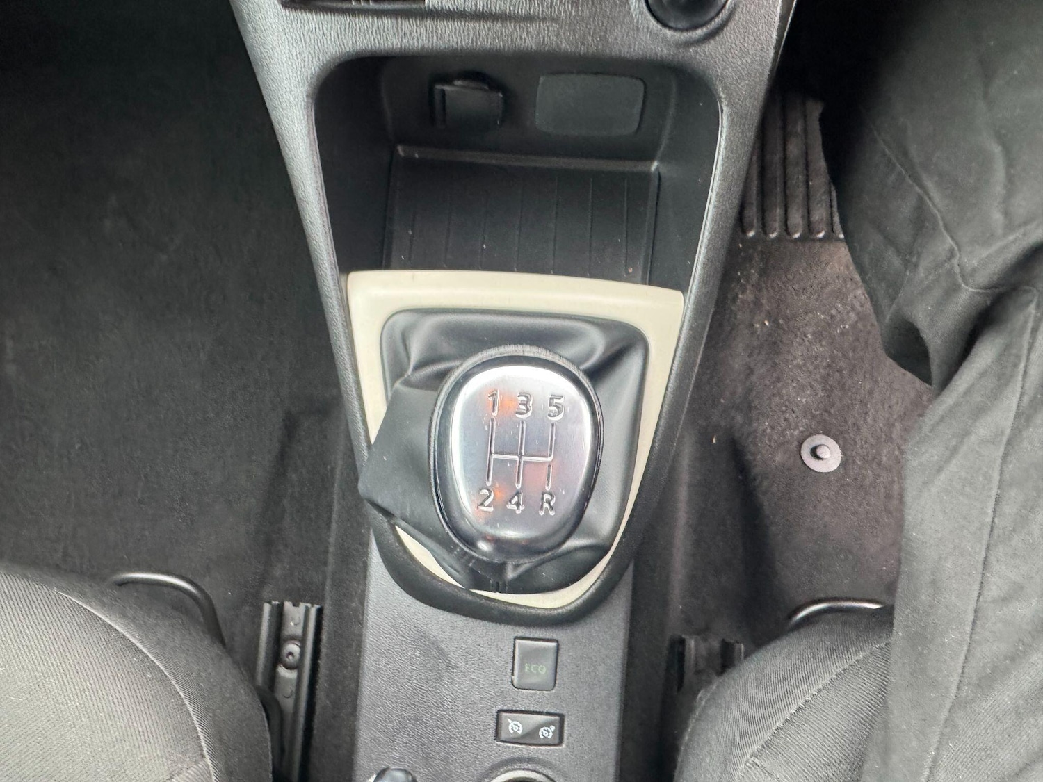 Used Renault Captur 2018 for sale - 76688605: Photo 14