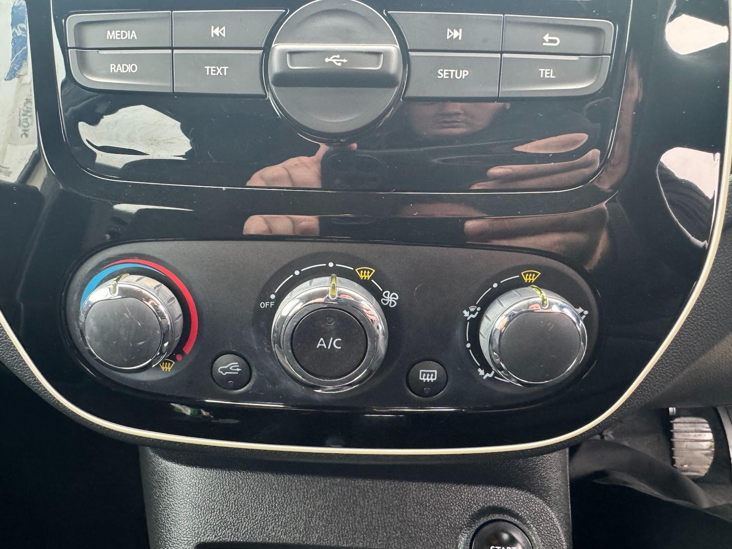 Used Renault Captur 2018 for sale - 76688605: Photo 17