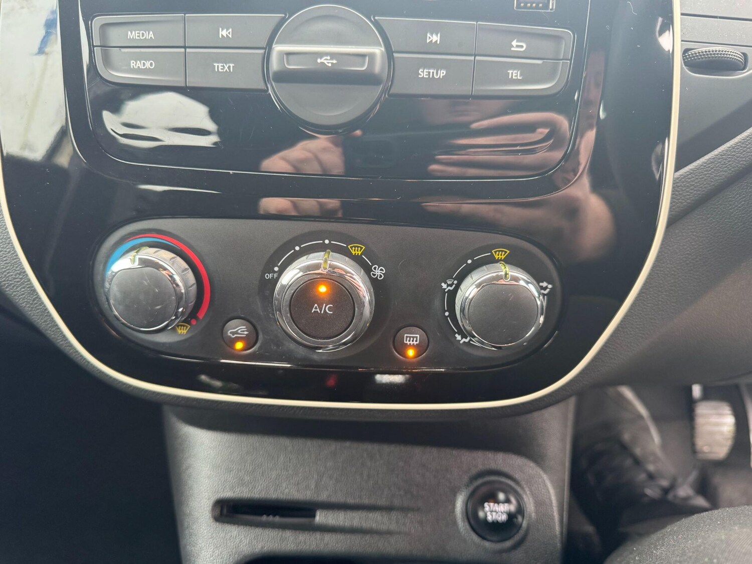 Used Renault Captur 2018 for sale - 76688605: Photo 21