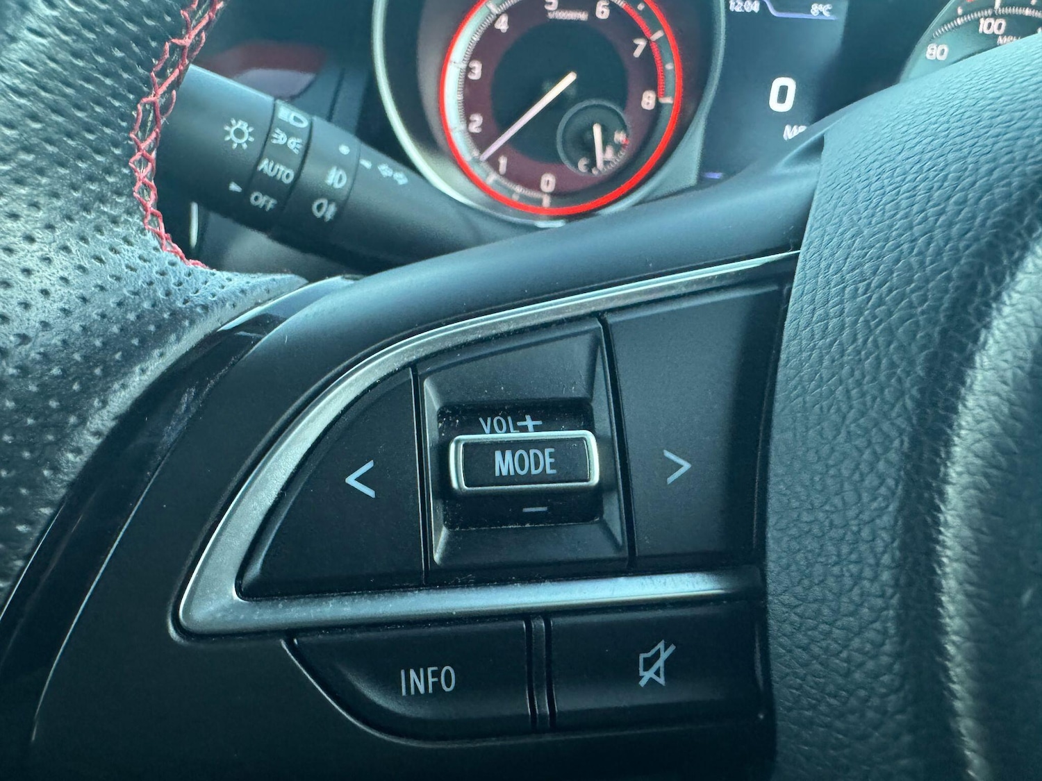 Used Suzuki Swift 2021 for sale - 77143741: Photo 25