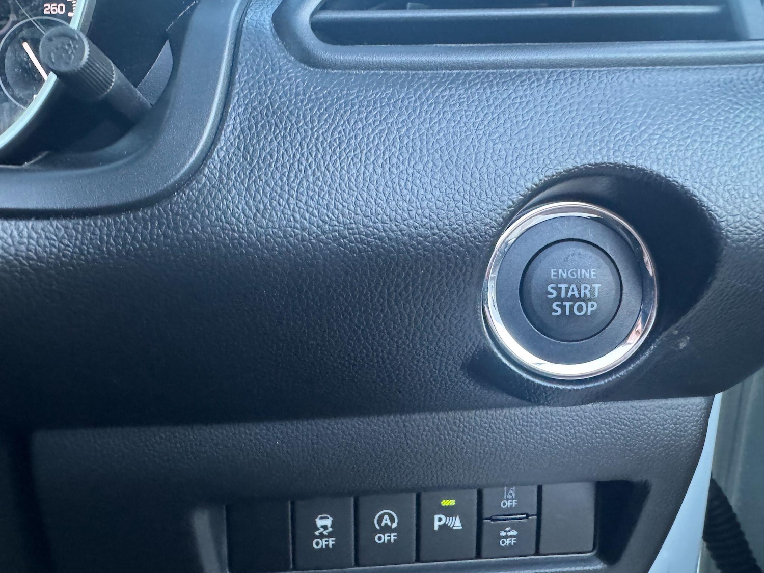 Used Suzuki Swift 2021 for sale - 77143741: Photo 32