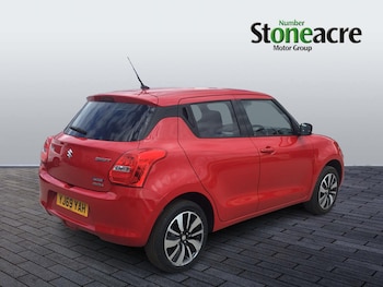 Used Suzuki Swift 2019 for sale - 79033900: Photo