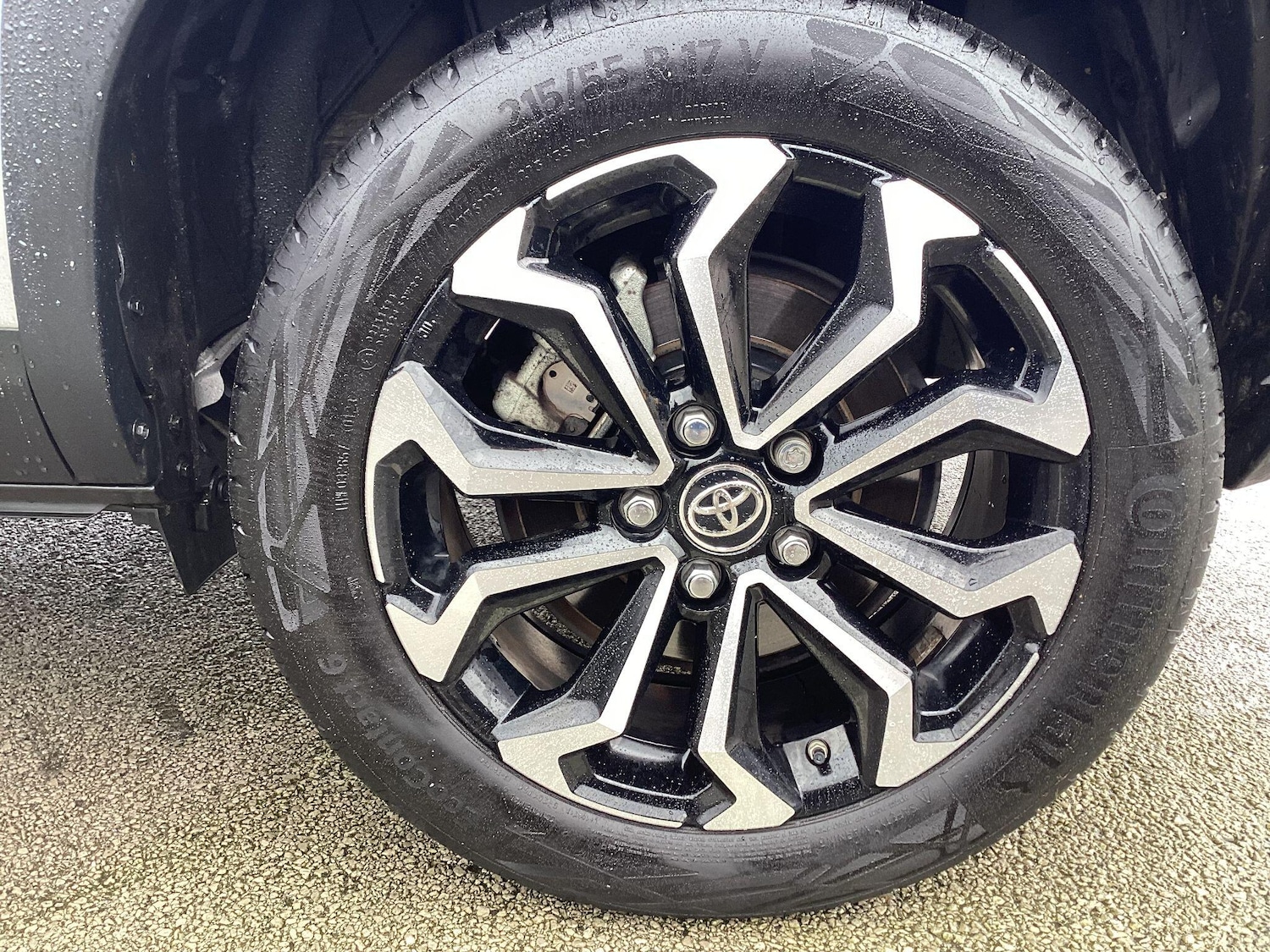 Used Toyota Yaris Cross 2023 for sale - 77573805: Photo 12