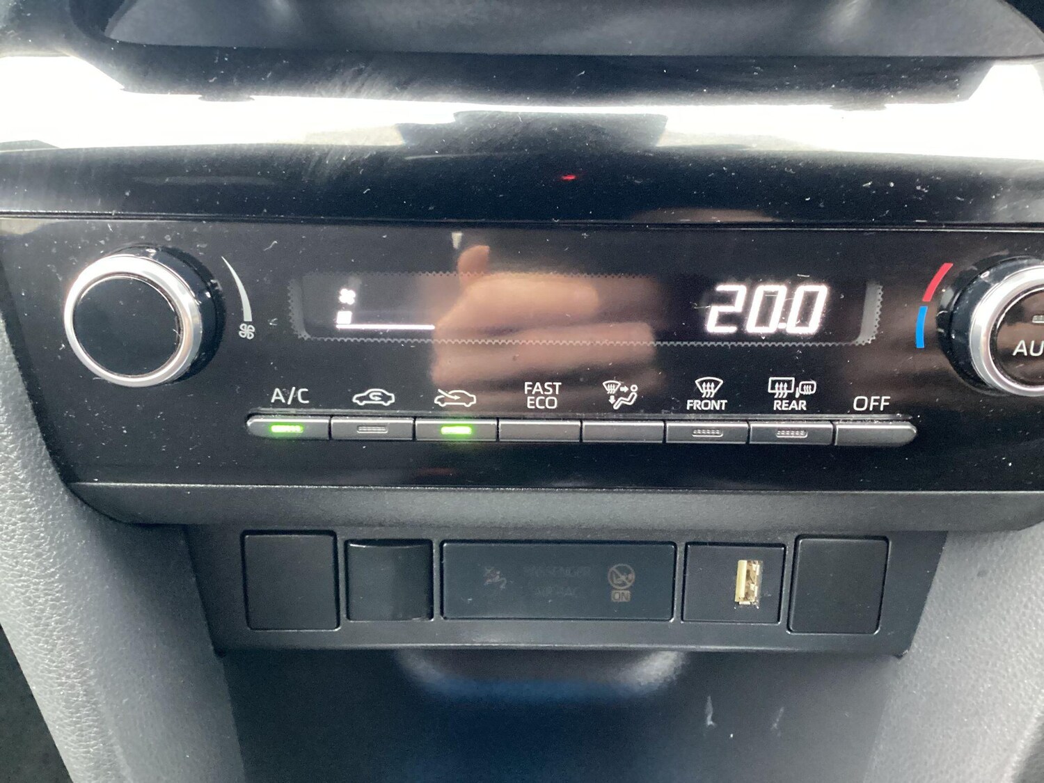 Used Toyota Yaris Cross 2023 for sale - 77573805: Photo 17