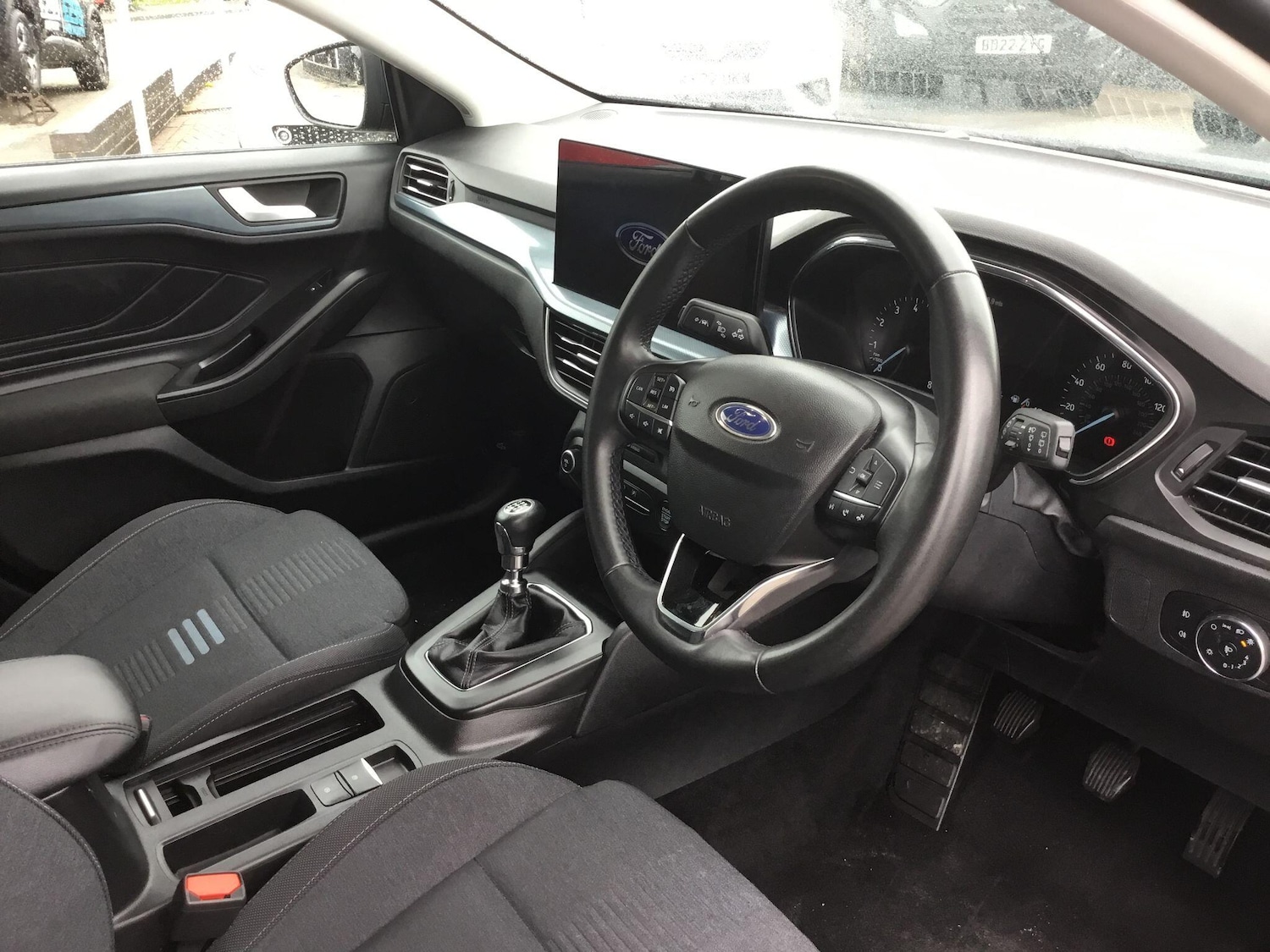 Used Ford Focus 2023 for sale - 76294918: Photo 10