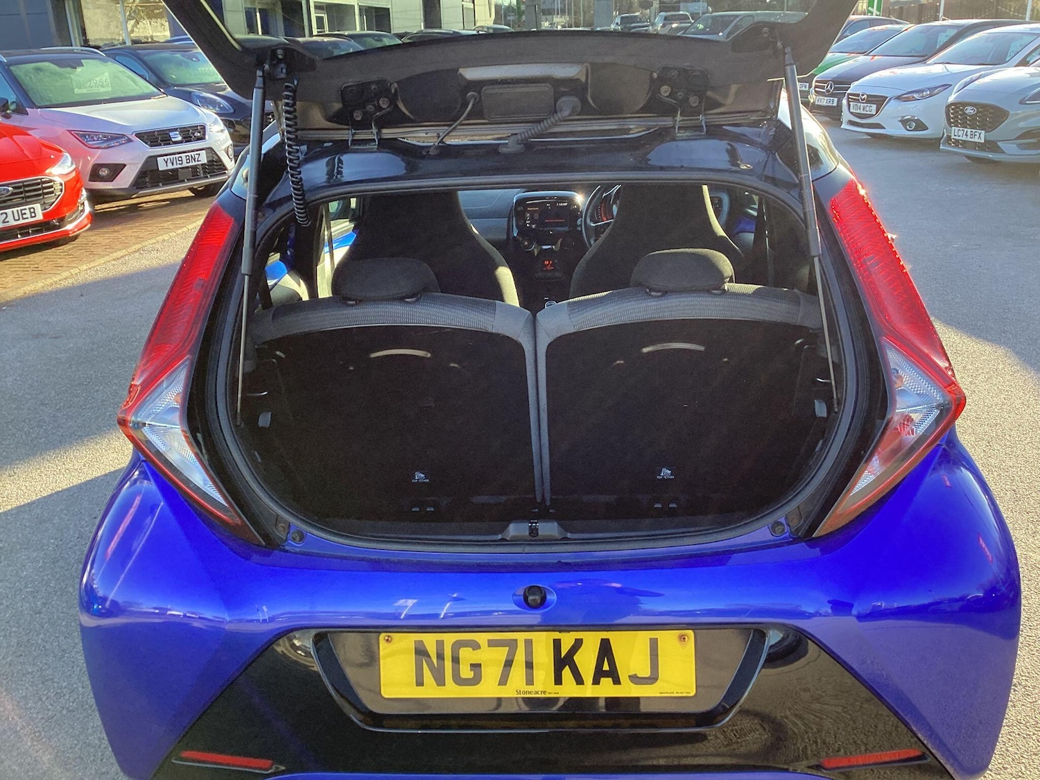 Used Toyota AYGO 2021 for sale - 77215101: Photo 24