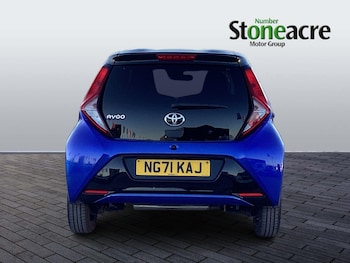 Used Toyota AYGO 2021 for sale - 77215101: Photo