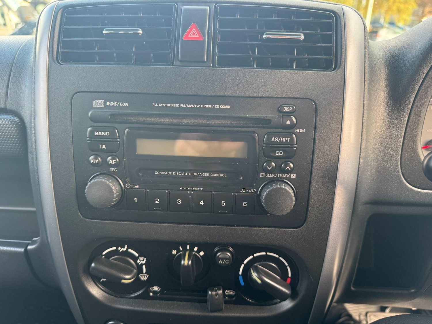 Used Suzuki Jimny 2008 for sale - 76592304: Photo 15