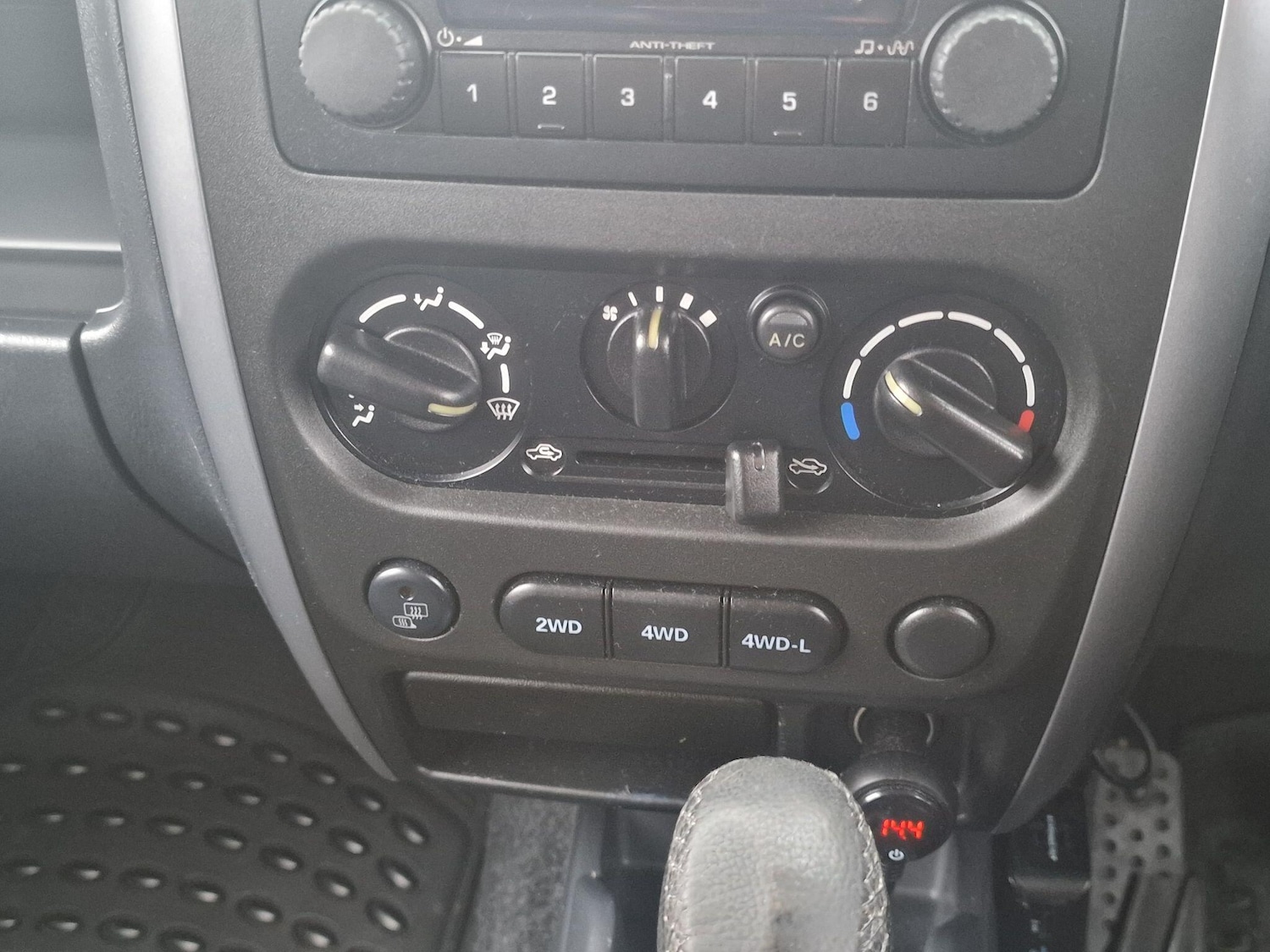 Used Suzuki Jimny 2008 for sale - 76592304: Photo 39