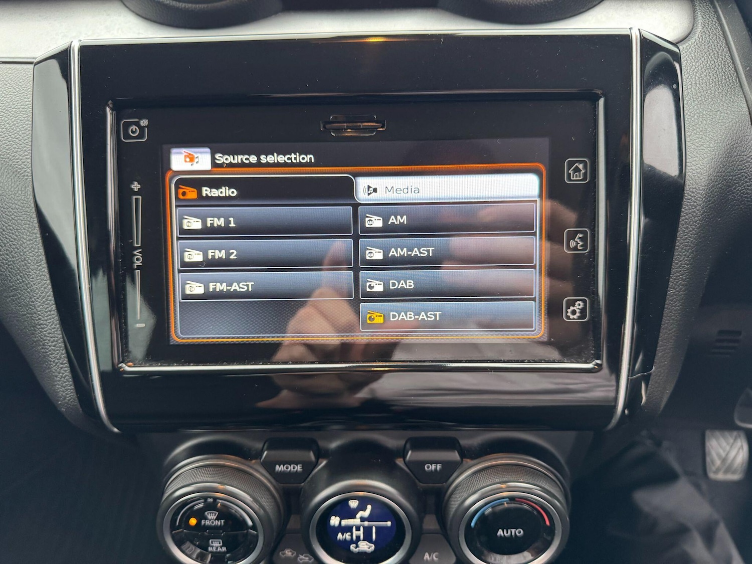 Used Suzuki Swift 2021 for sale - 76667273: Photo 20