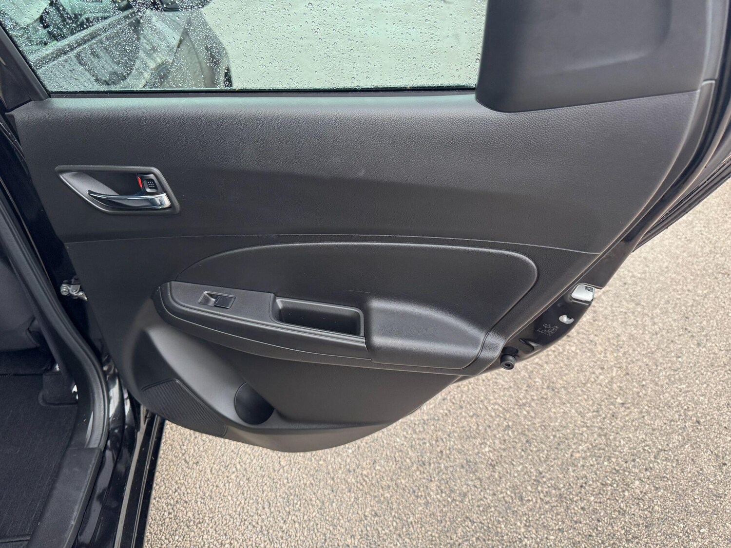 Used Suzuki Swift 2021 for sale - 76667273: Photo 37