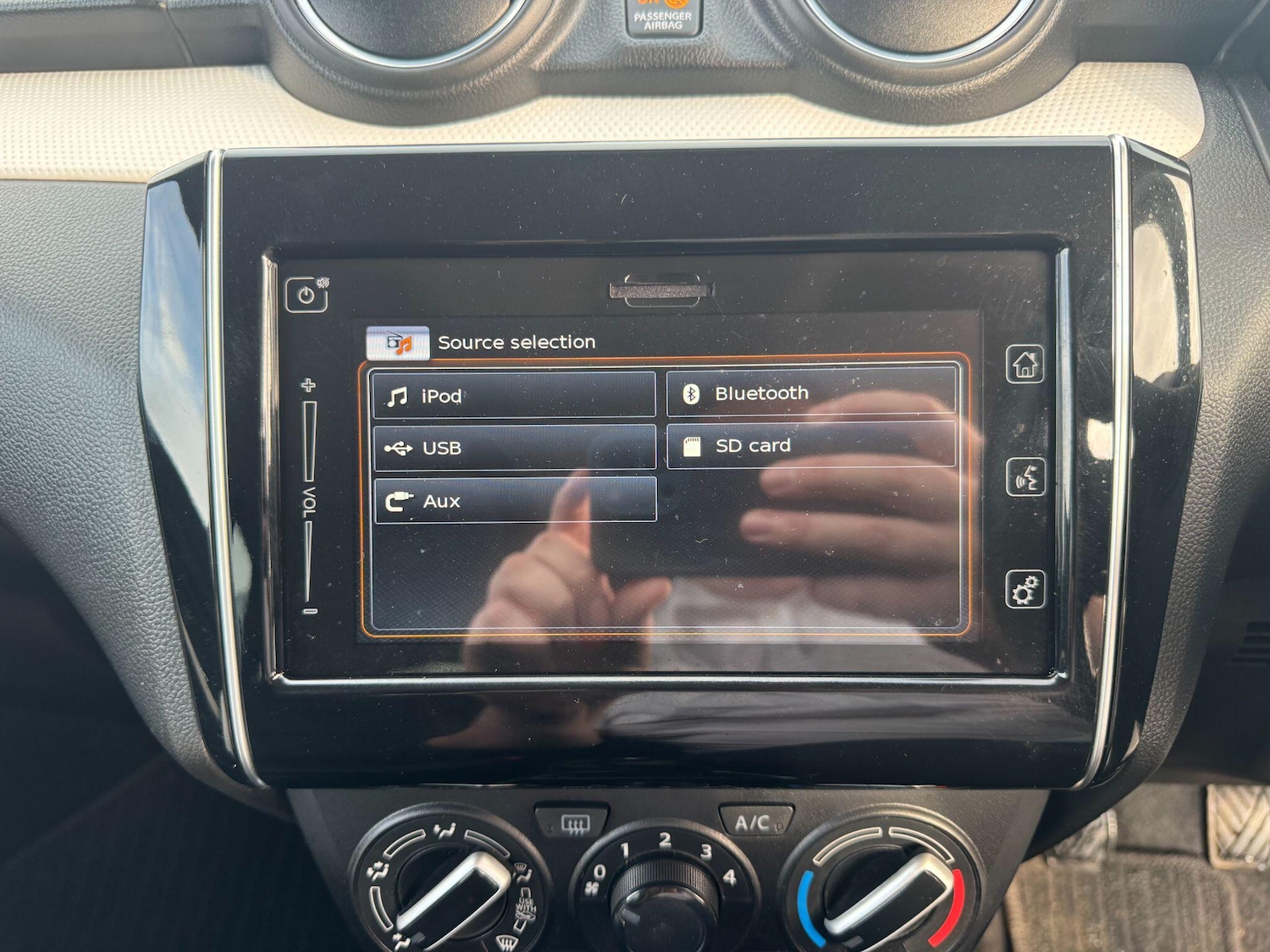 Used Suzuki Swift 2023 for sale - 76771961: Photo 16