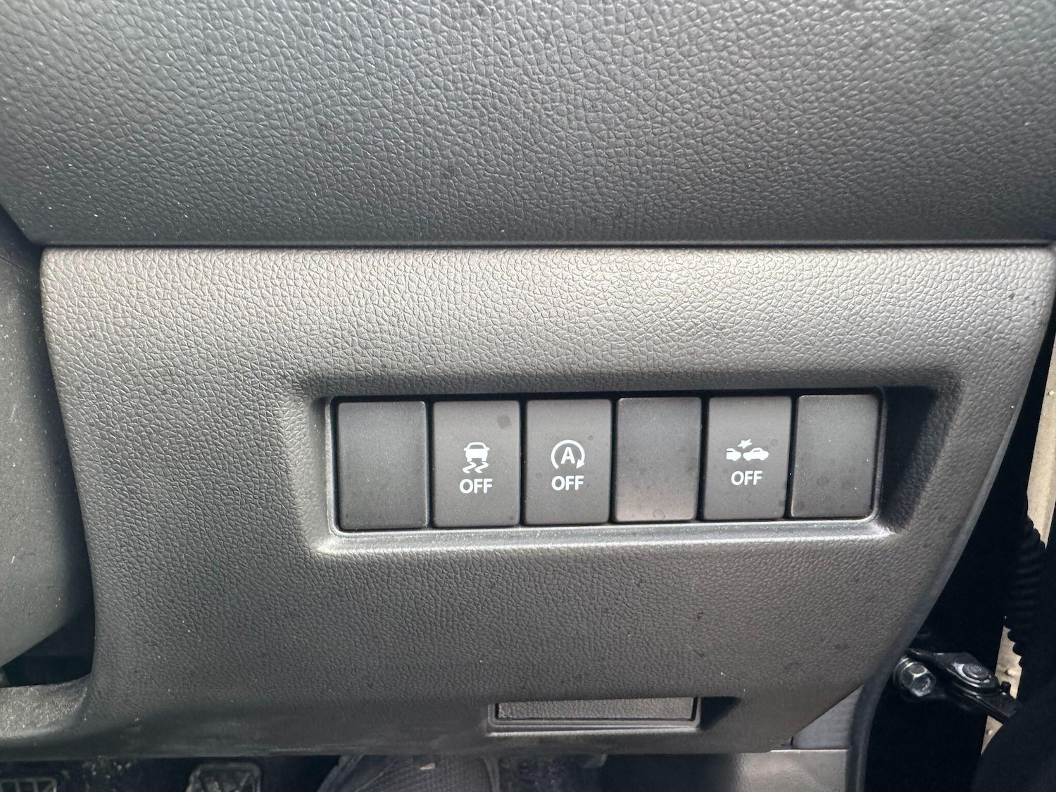 Used Suzuki Swift 2023 for sale - 76771961: Photo 23