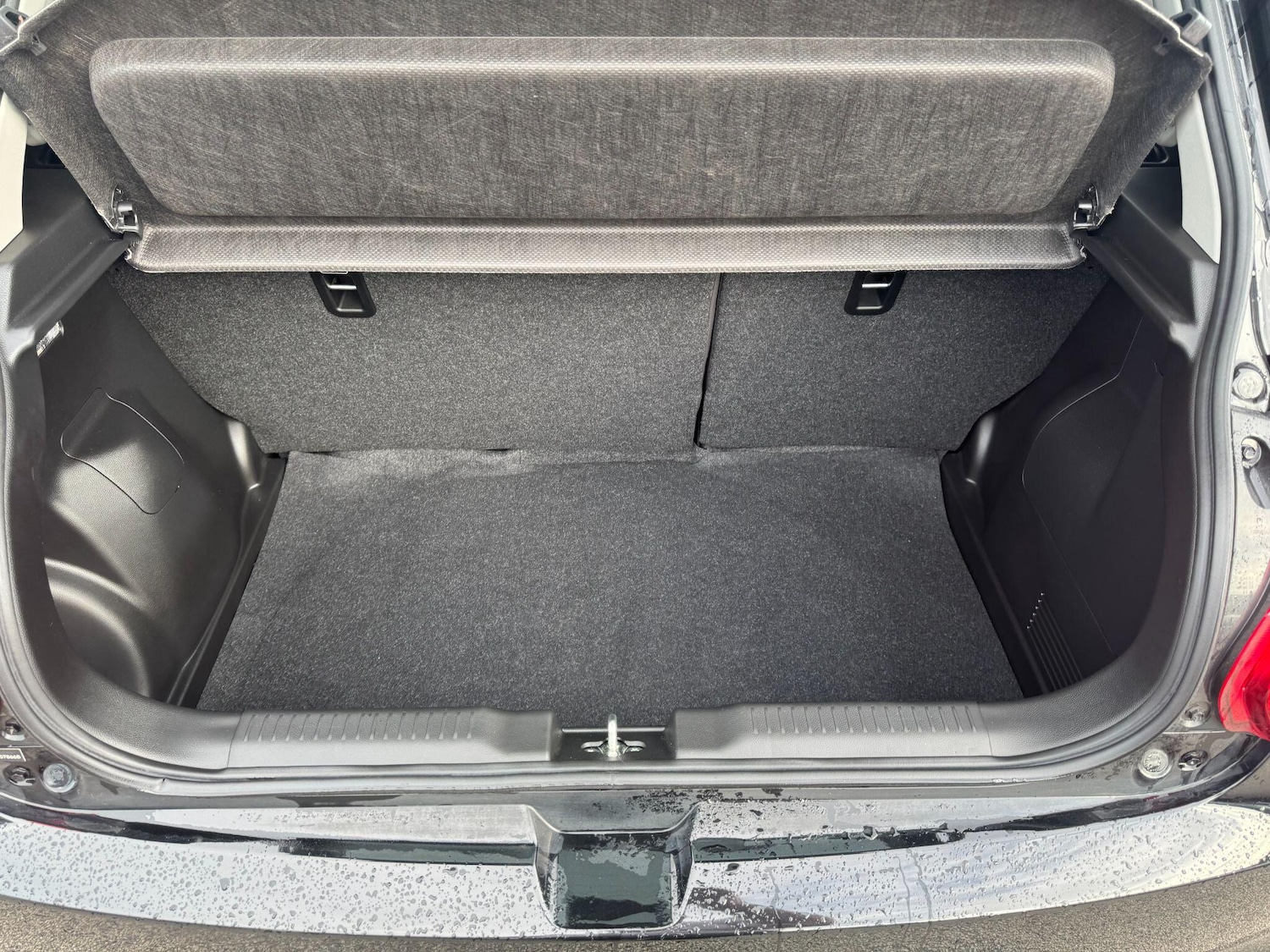 Used Suzuki Swift 2023 for sale - 76771961: Photo 28